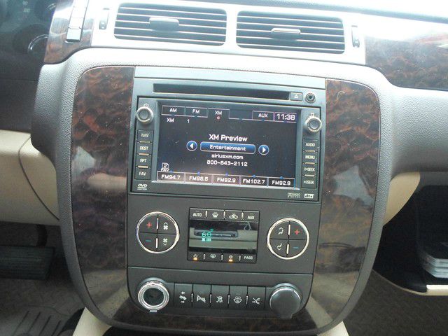 2007 GMC Yukon EX - DUAL Power Doors