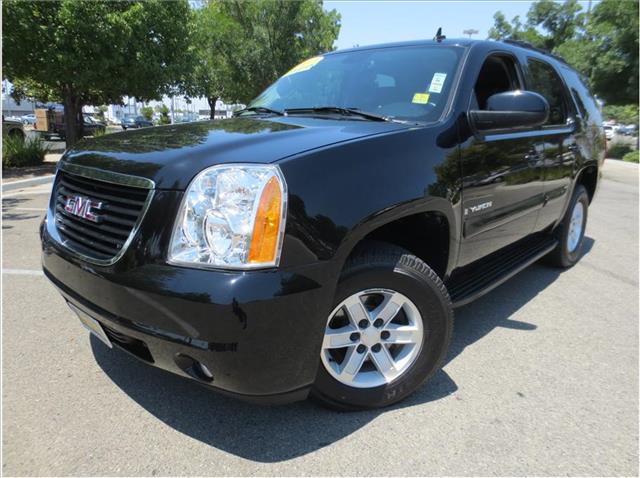 2007 GMC Yukon 4DR WGN I4 LX