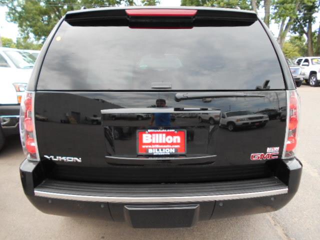 2007 GMC Yukon BIG HORN Crew