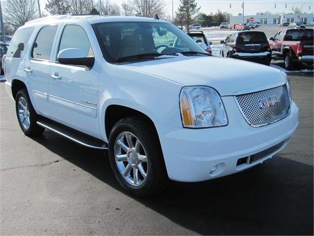 2007 GMC Yukon EX Sedan 4D