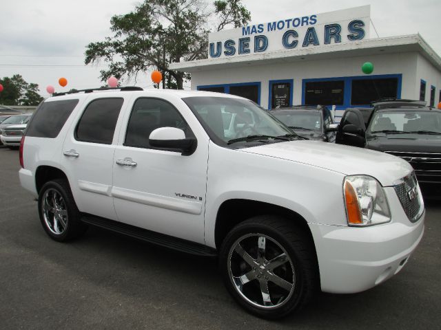 2007 GMC Yukon Reg Cab 124 WB SLT