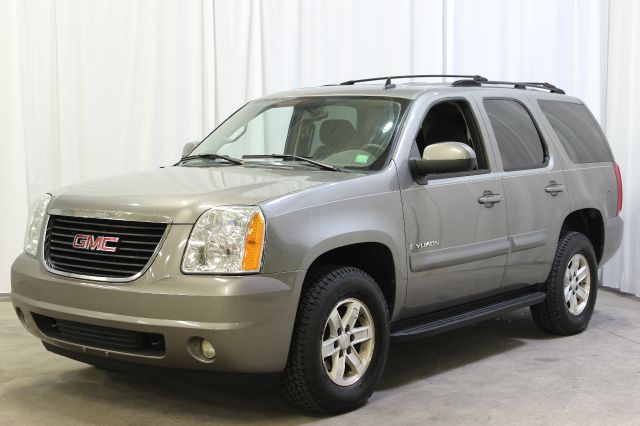 2007 GMC Yukon Xlt-2nd Bench-fwd-cd Player-5 Pass-1 Owner