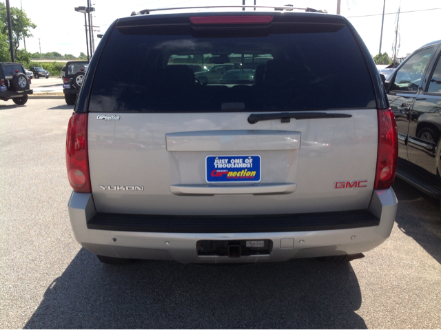 2007 GMC Yukon XL Denali AWD