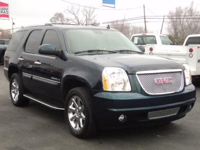 2007 GMC Yukon EX Sedan 4D