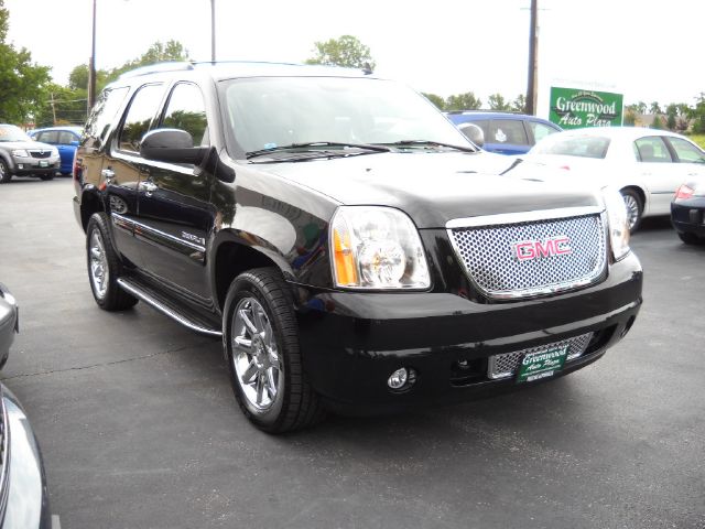 2007 GMC Yukon EX - DUAL Power Doors