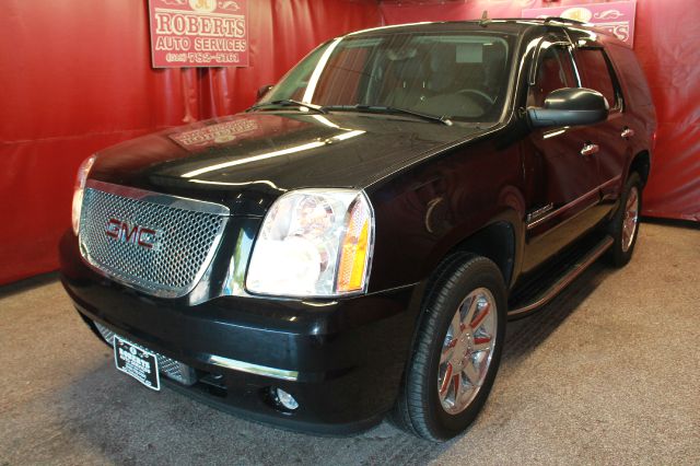 2007 GMC Yukon EX - DUAL Power Doors