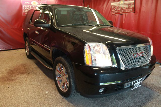 2007 GMC Yukon EX - DUAL Power Doors