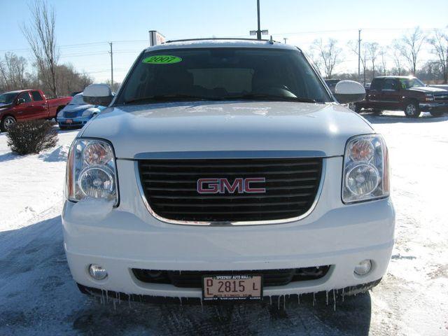 2007 GMC Yukon XLE Limited Low Miles