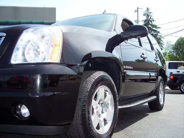 2007 GMC Yukon REG CAB BASE