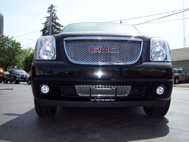 2007 GMC Yukon REG CAB BASE