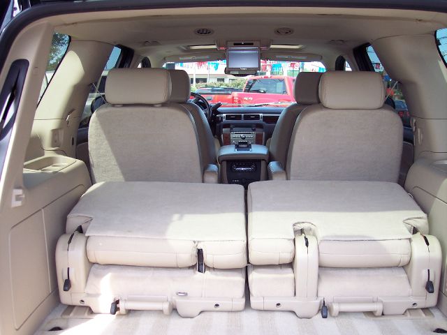 2007 GMC Yukon REG CAB BASE