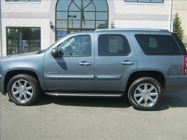 2008 GMC Yukon EX Sedan 4D