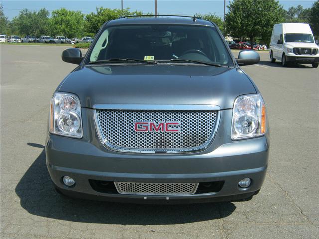 2008 GMC Yukon EX Sedan 4D