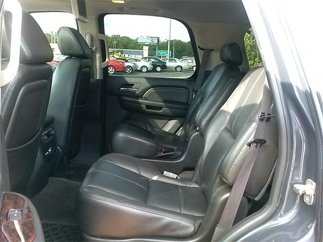 2008 GMC Yukon EX Sedan 4D