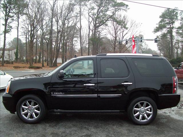 2008 GMC Yukon EX Sedan 4D