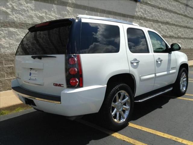 2008 GMC Yukon EX Sedan 4D