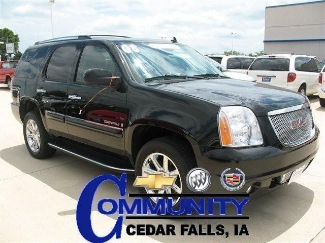 2008 GMC Yukon EX Sedan 4D