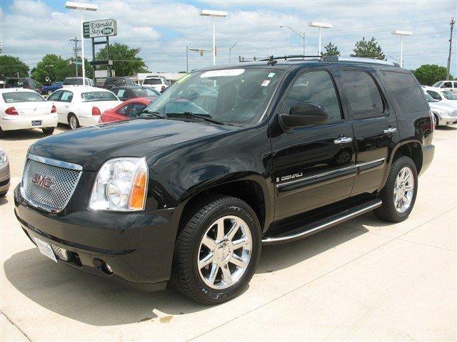 2008 GMC Yukon EX Sedan 4D