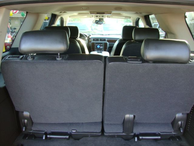 2008 GMC Yukon EX - DUAL Power Doors