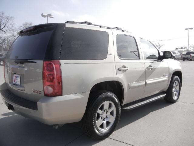 2008 GMC Yukon Aspen