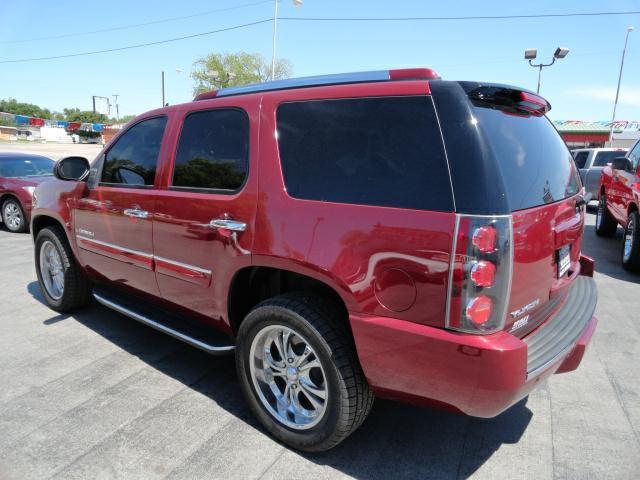 2008 GMC Yukon Unknown