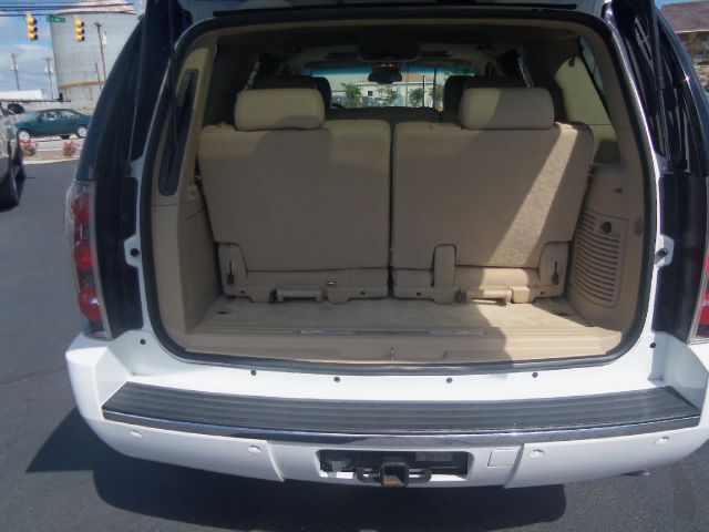 2008 GMC Yukon EX - DUAL Power Doors