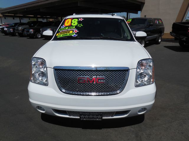 2008 GMC Yukon EX - DUAL Power Doors