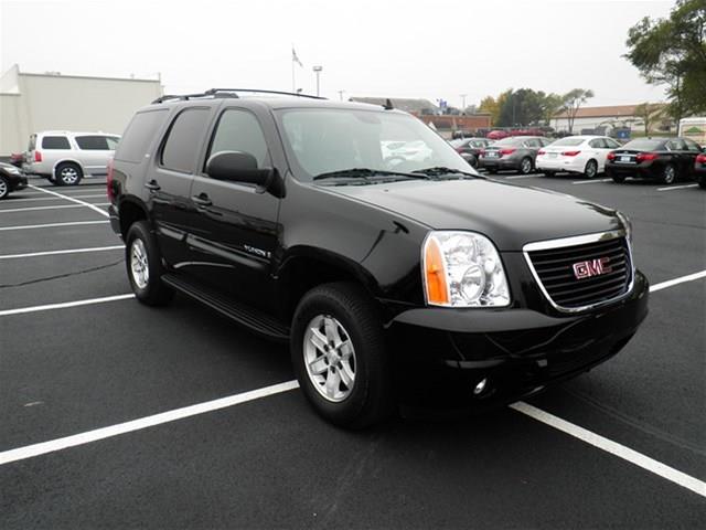 2009 GMC Yukon LX Wagon 4D