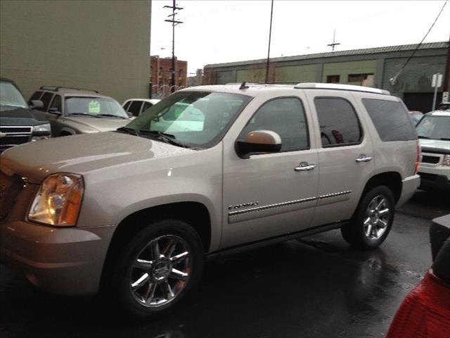 2009 GMC Yukon C300 Sport