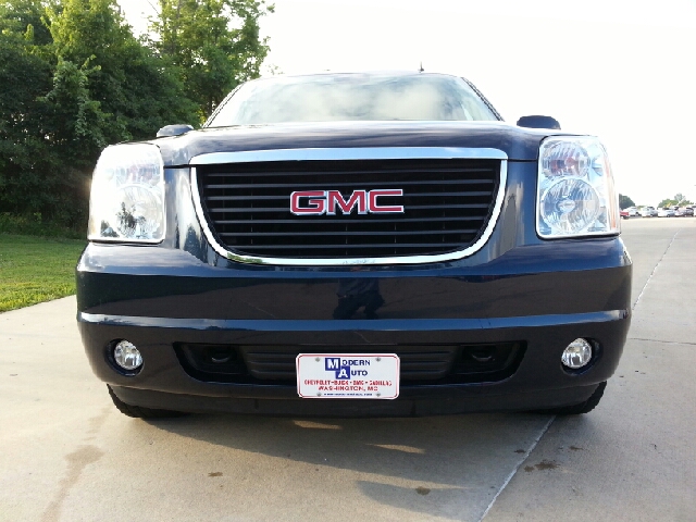 2009 GMC Yukon XL Denali AWD