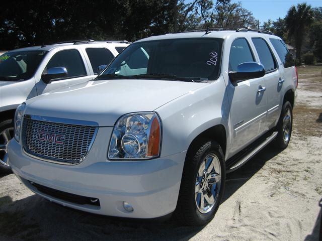 2010 GMC Yukon 4DR WGN I4 LX