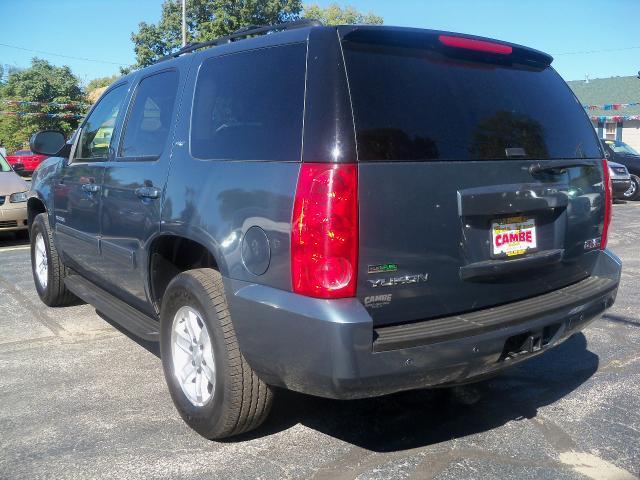 2010 GMC Yukon REG CAB BASE