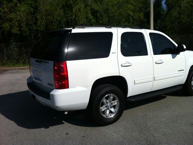 2011 GMC Yukon ES Sport Utility 4D