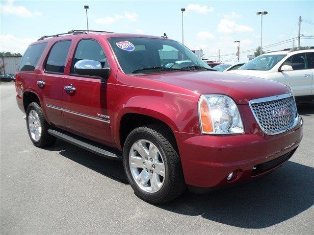 2011 GMC Yukon SLT