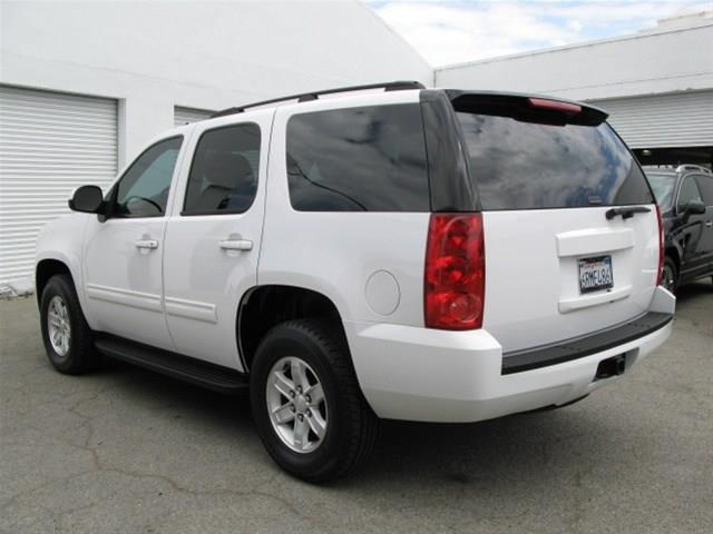 2011 GMC Yukon SE One Owner4x4