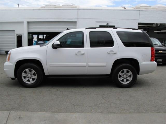 2011 GMC Yukon SE One Owner4x4