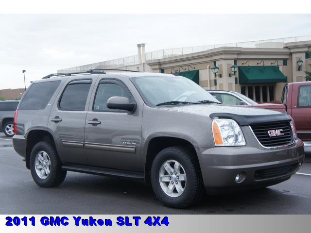 2011 GMC Yukon Aspen