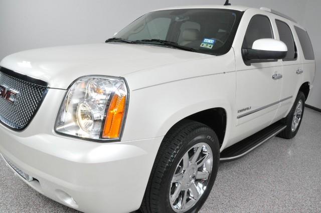 2011 GMC Yukon EX Sedan 4D