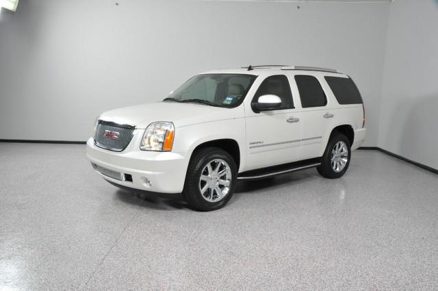 2011 GMC Yukon EX Sedan 4D