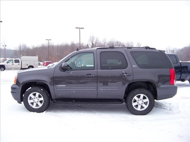 2011 GMC Yukon SLT