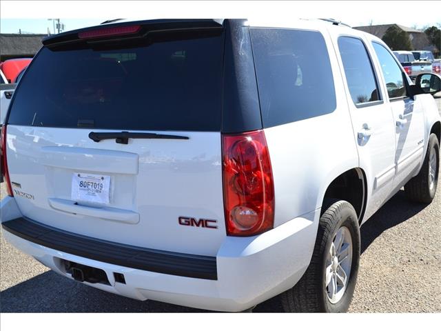 2011 GMC Yukon Wagon SE