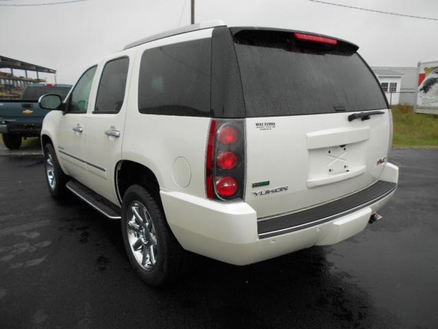 2012 GMC Yukon Unknown