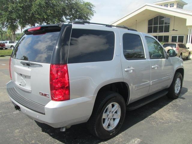 2013 GMC Yukon 1.8T Quattro (awd)