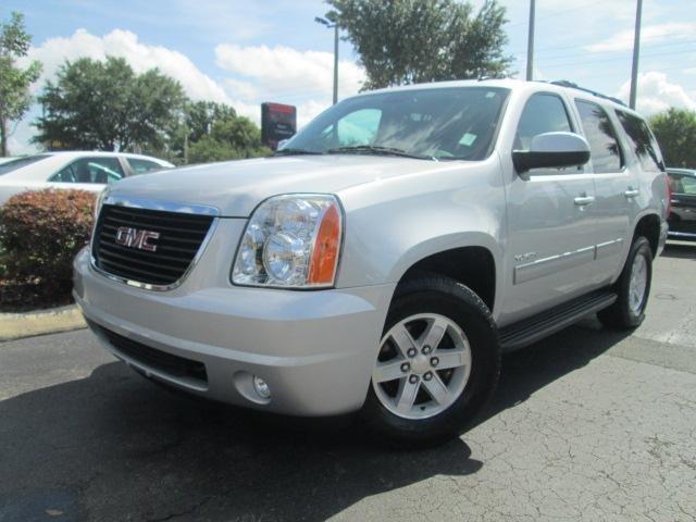 2013 GMC Yukon 1.8T Quattro (awd)