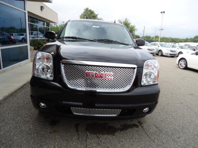 2013 GMC Yukon 2dr HB Auto PZEV Hatchback