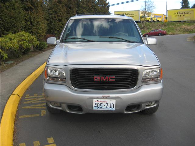 1999 GMC Yukon Denali Wagon SE