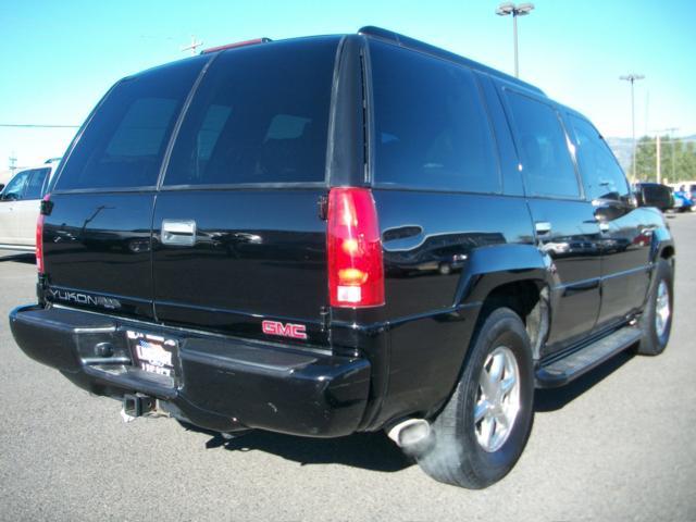 1999 GMC Yukon Denali Unknown