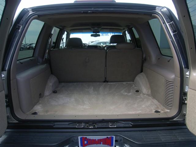 1999 GMC Yukon Denali SLT