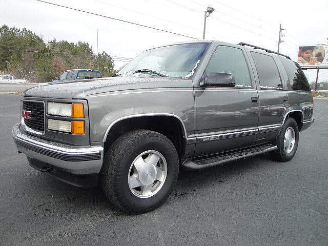 1999 GMC Yukon Denali SLT