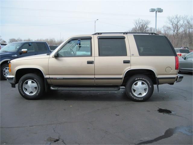 1999 GMC Yukon Denali EX Automatic W/leatherdvd RES